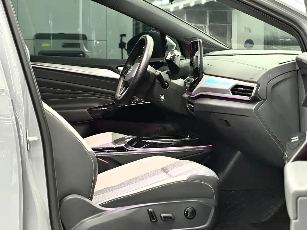 VOLKSWAGEN ID.4 CROZZ