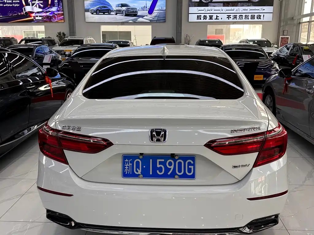 Honda Inspire - фото 10