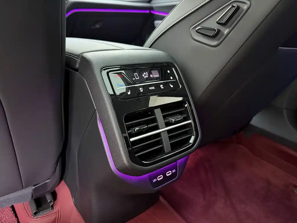 Volkswagen Passat — миниатюра 12