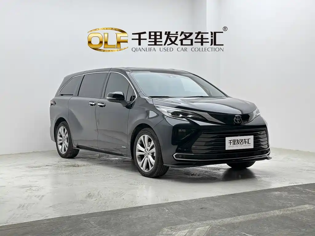 Toyota Sienna — миниатюра 8