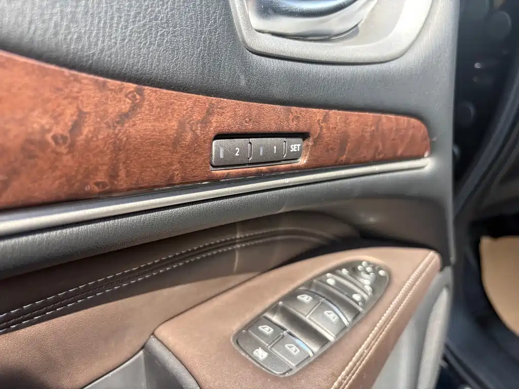 Infiniti QX60 (Import) — миниатюра 8