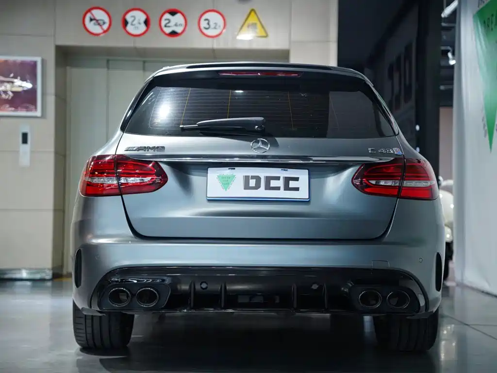 Mercedes-Benz C-Class AMG — миниатюра 16