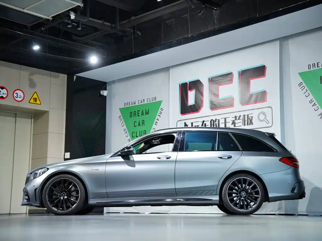 Mercedes-Benz C-Class AMG — миниатюра 5
