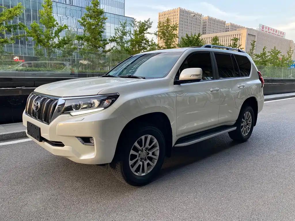 Toyota Prado 2019