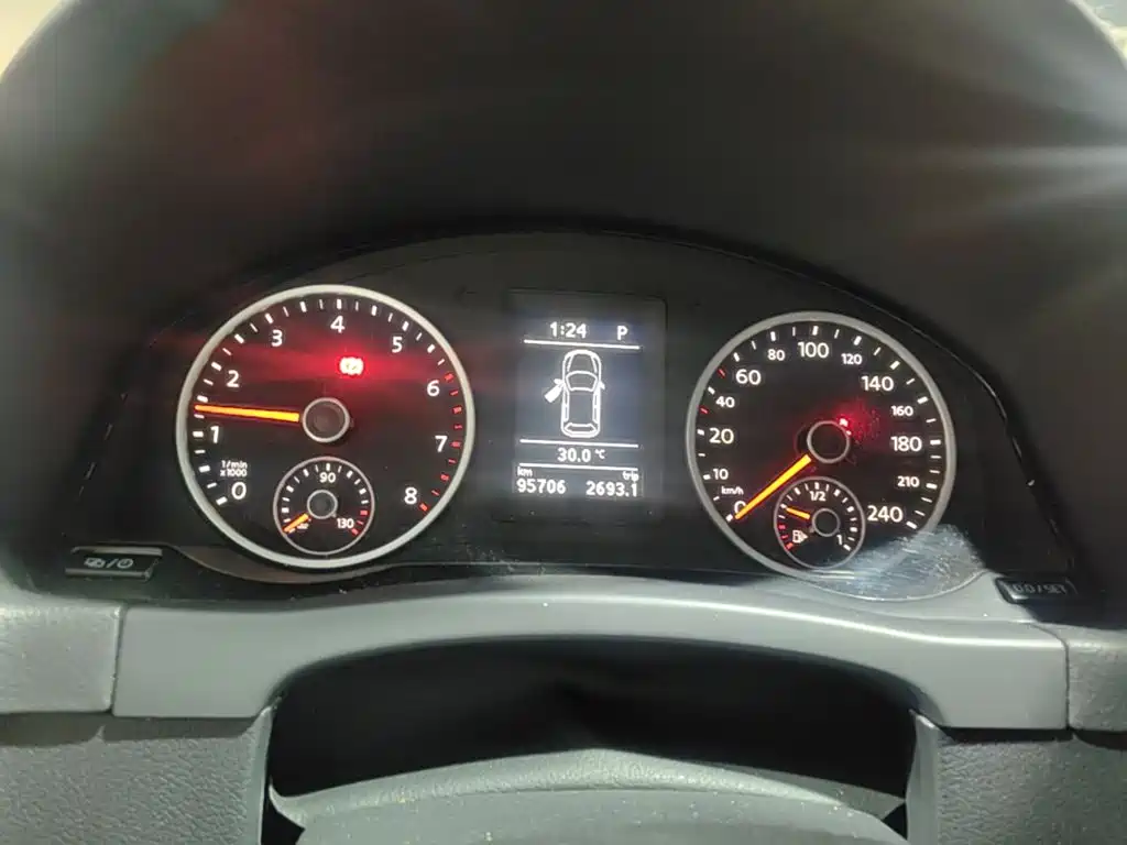 Volkswagen Tiguan — миниатюра 14