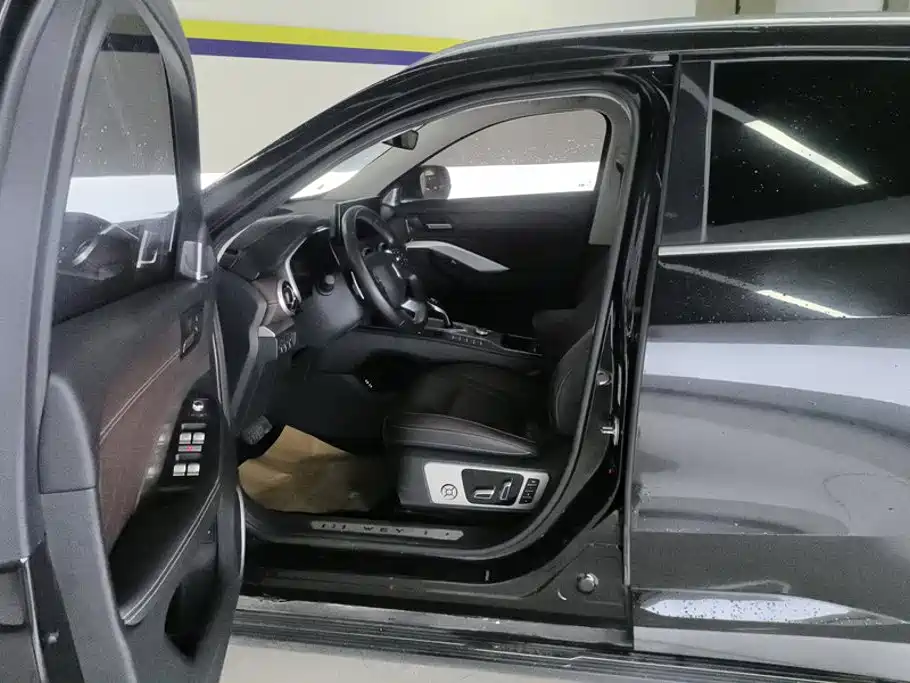 Wey Wey VV6 — миниатюра 9