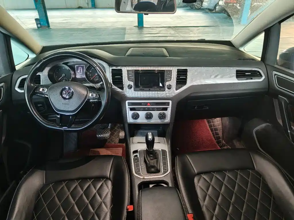 Volkswagen Golf Sportsvan — миниатюра 5