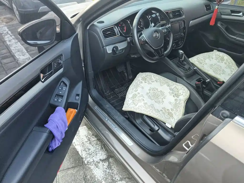 Volkswagen Sagitar — миниатюра 12