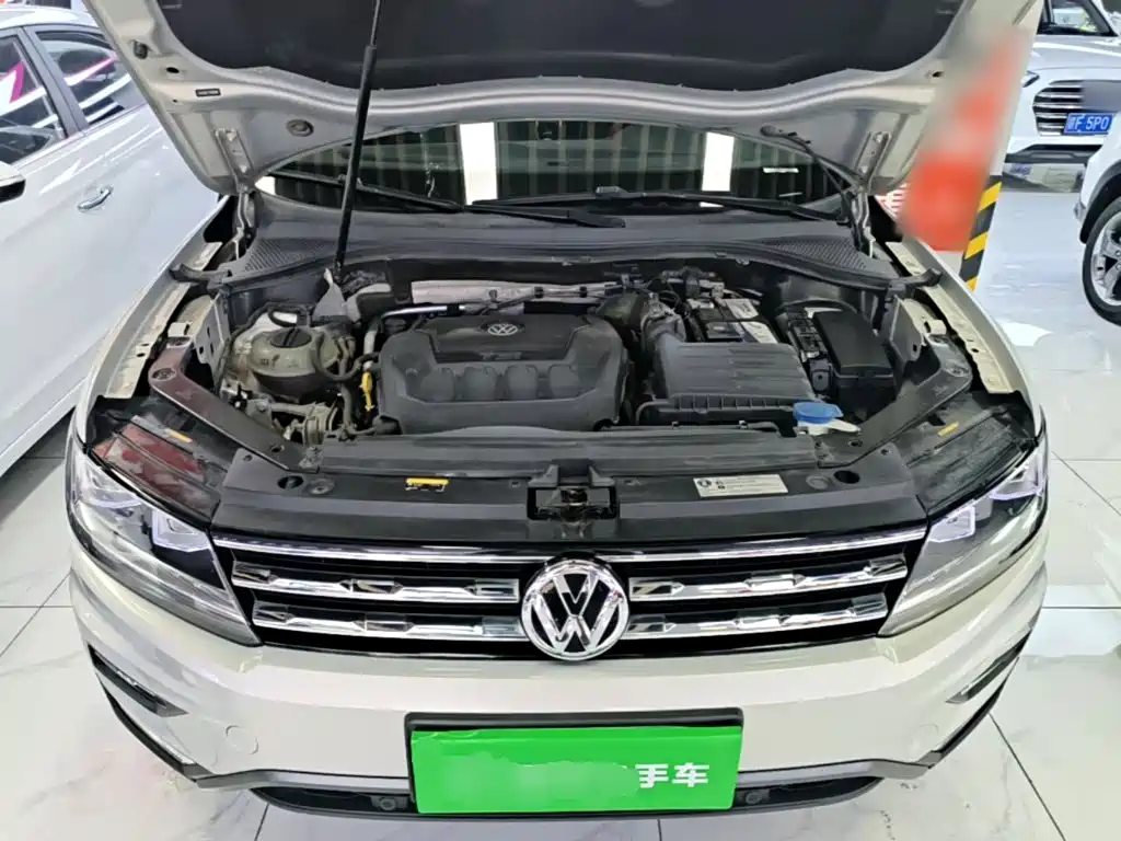 Volkswagen Tiguan L — миниатюра 20