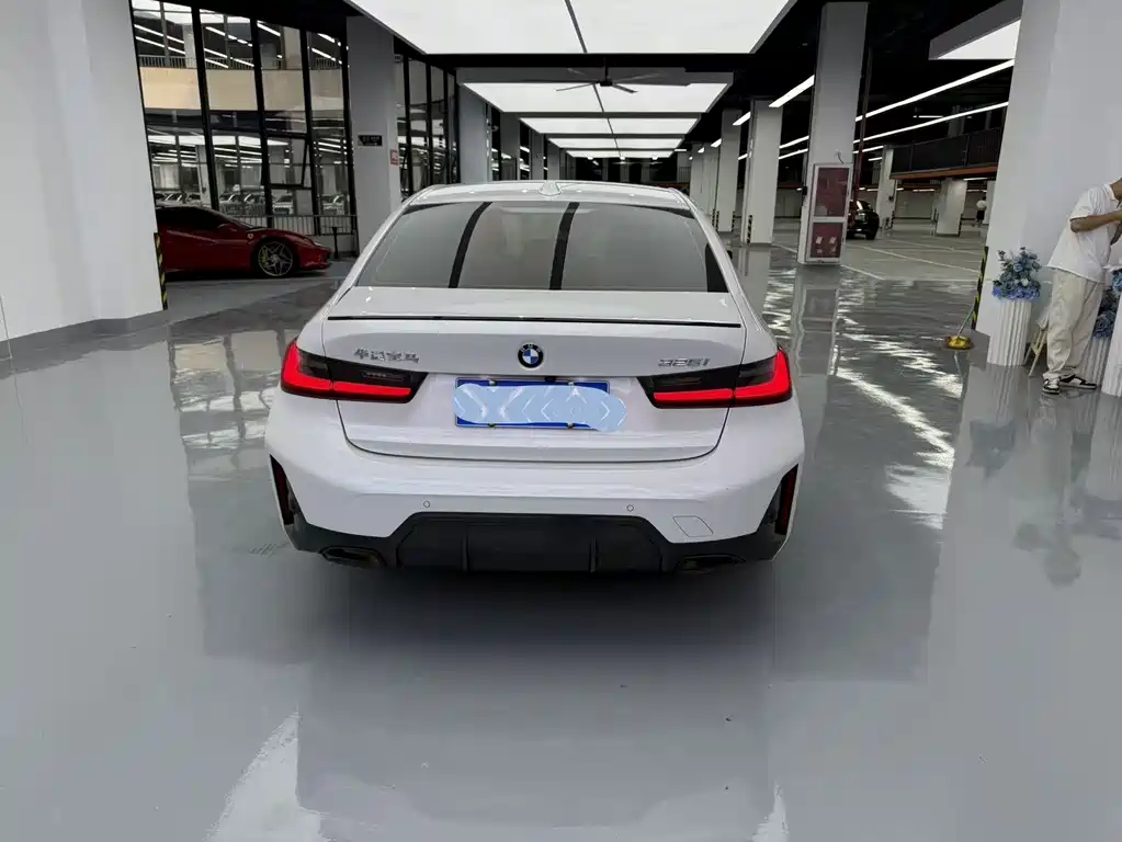 BMW 3 Series — миниатюра 14