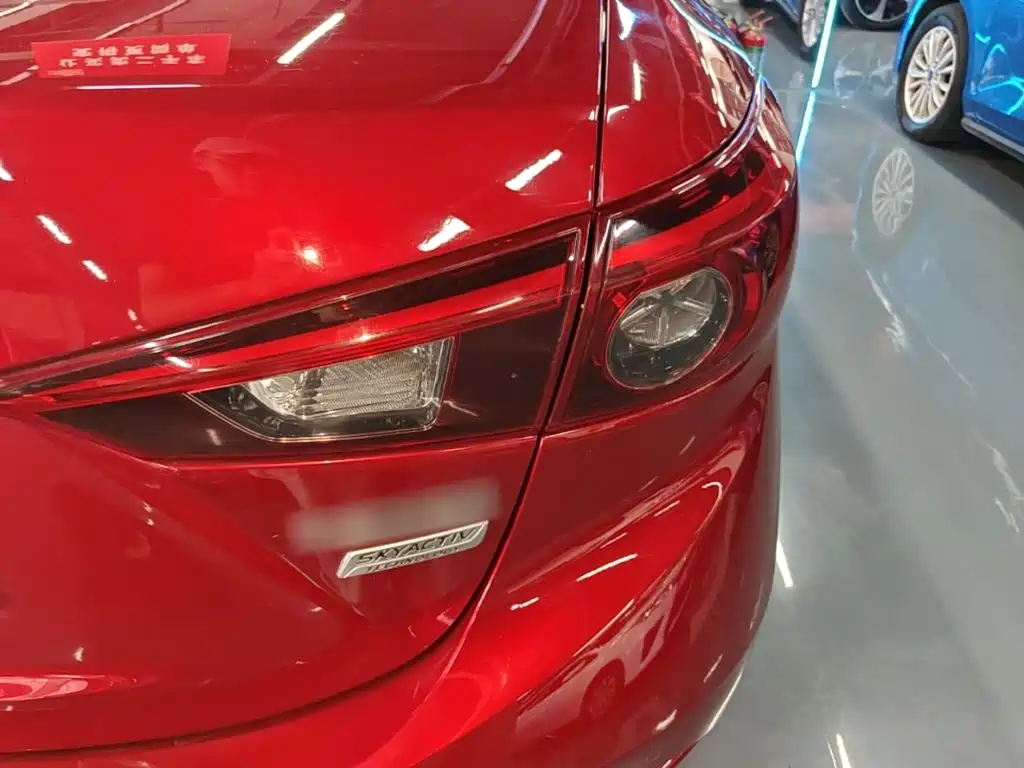 Mazda 3 Axela — миниатюра 8
