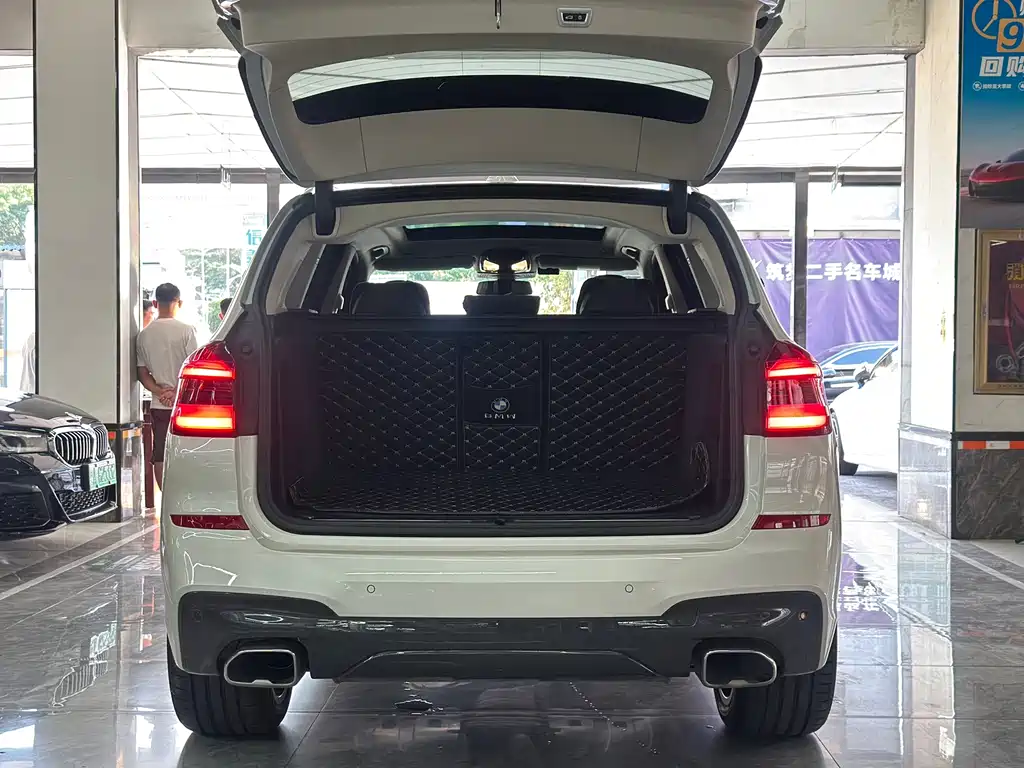 BMW X3 — миниатюра 8