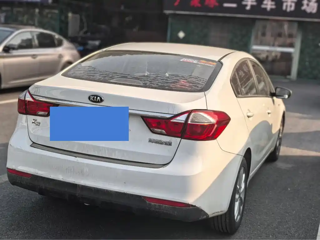 KIA K3