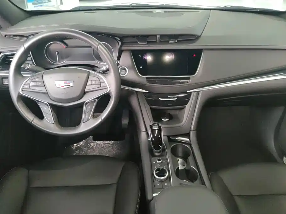 Cadillac XT5 — миниатюра 12