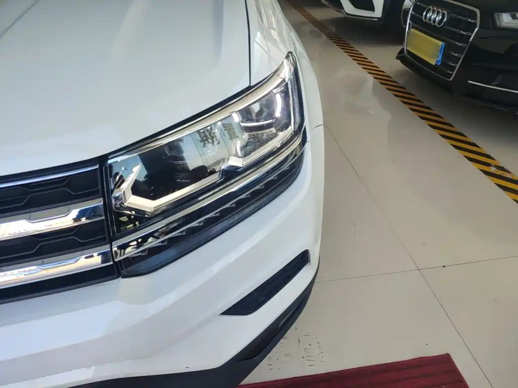 Volkswagen Tharu — миниатюра 24
