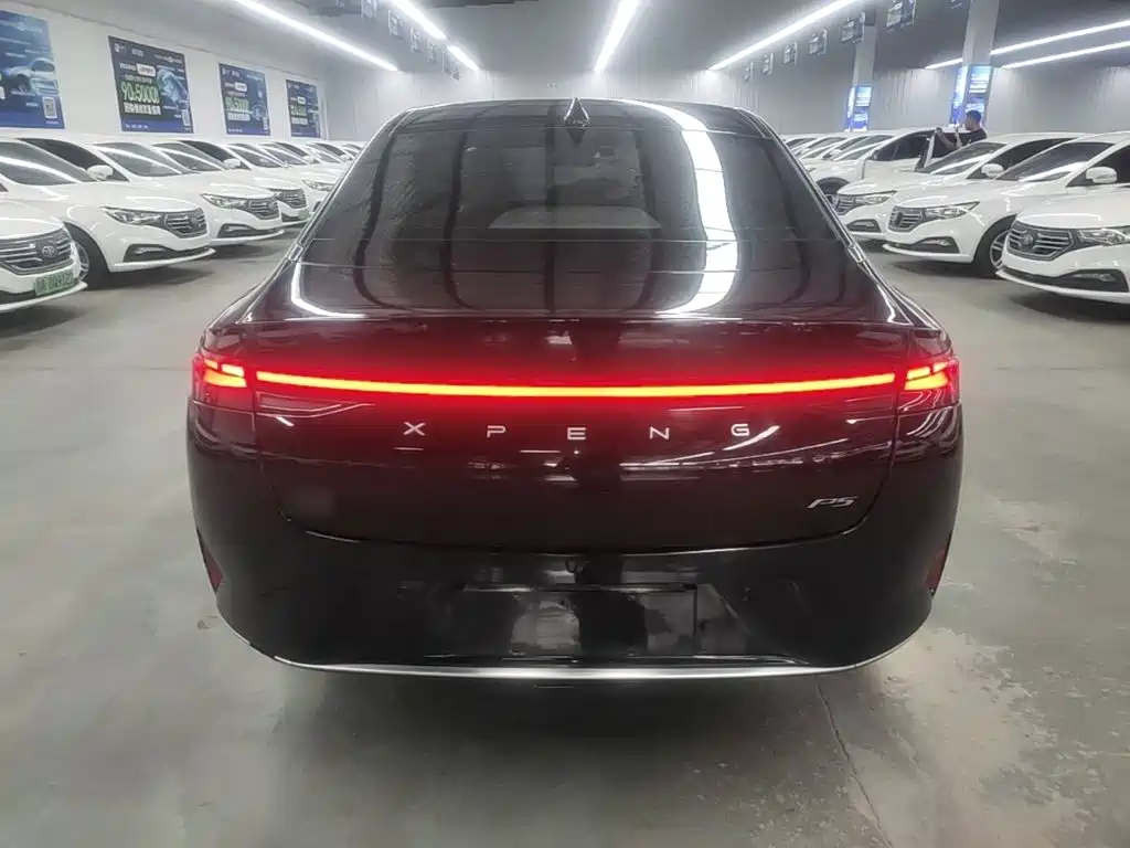 XPeng P5 — миниатюра 6
