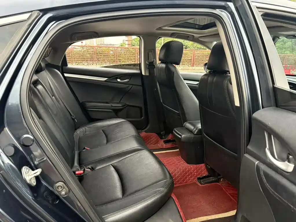 Honda Civic — миниатюра 11