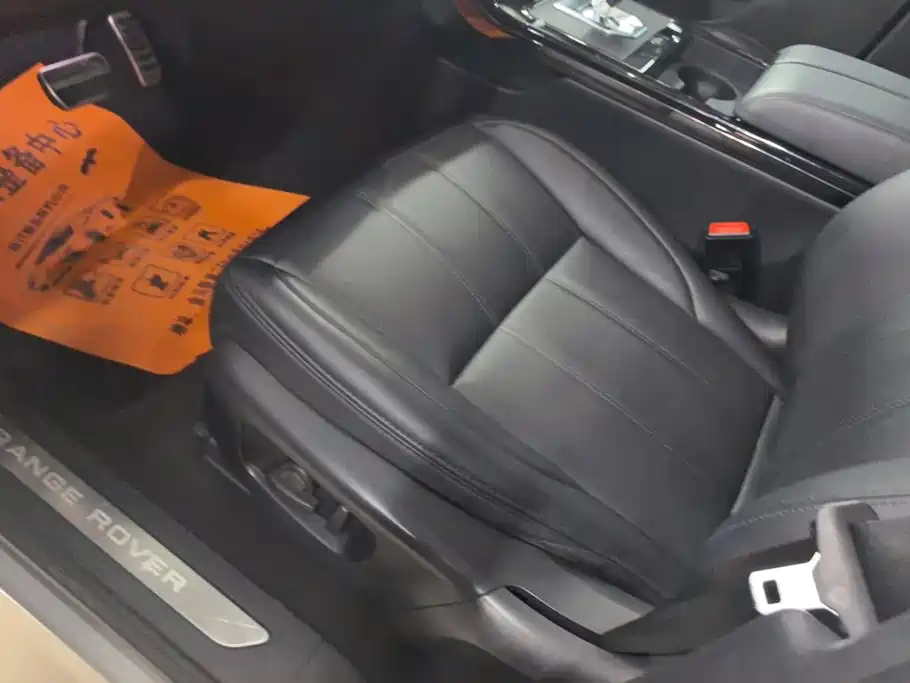 Land Rover Evoque — миниатюра 9