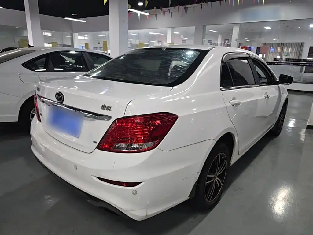 BYD Surui — миниатюра 7