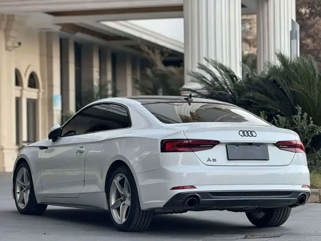 Audi A5 (Import) — миниатюра 10