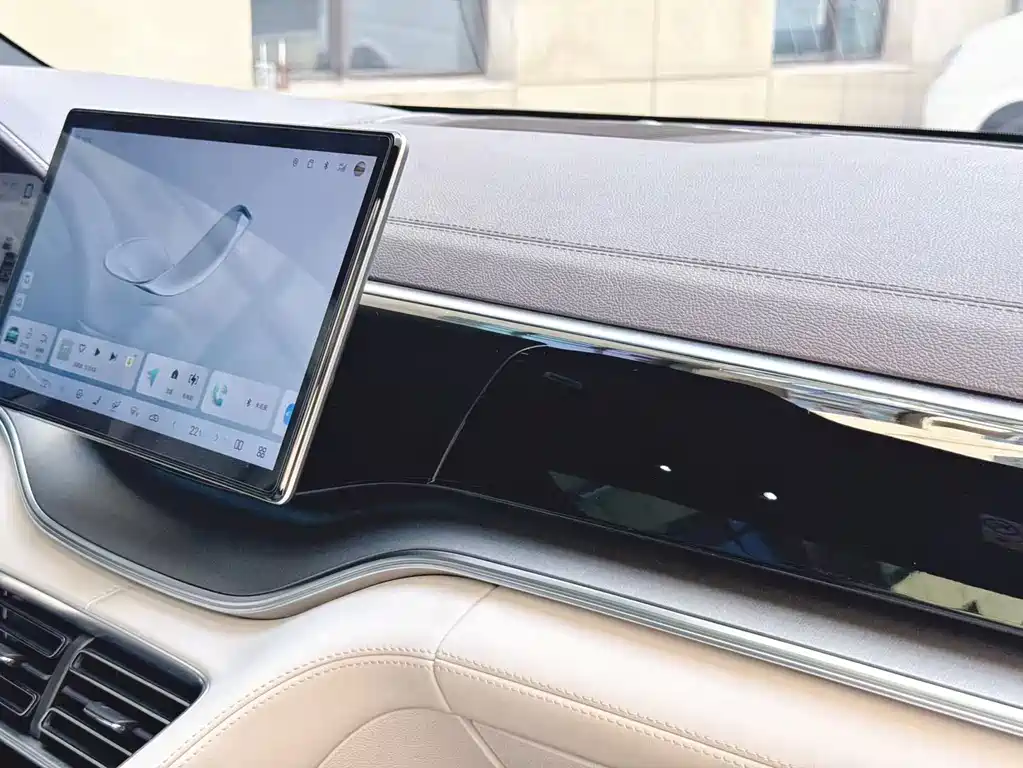 BYD PLUS New Energy — миниатюра 20