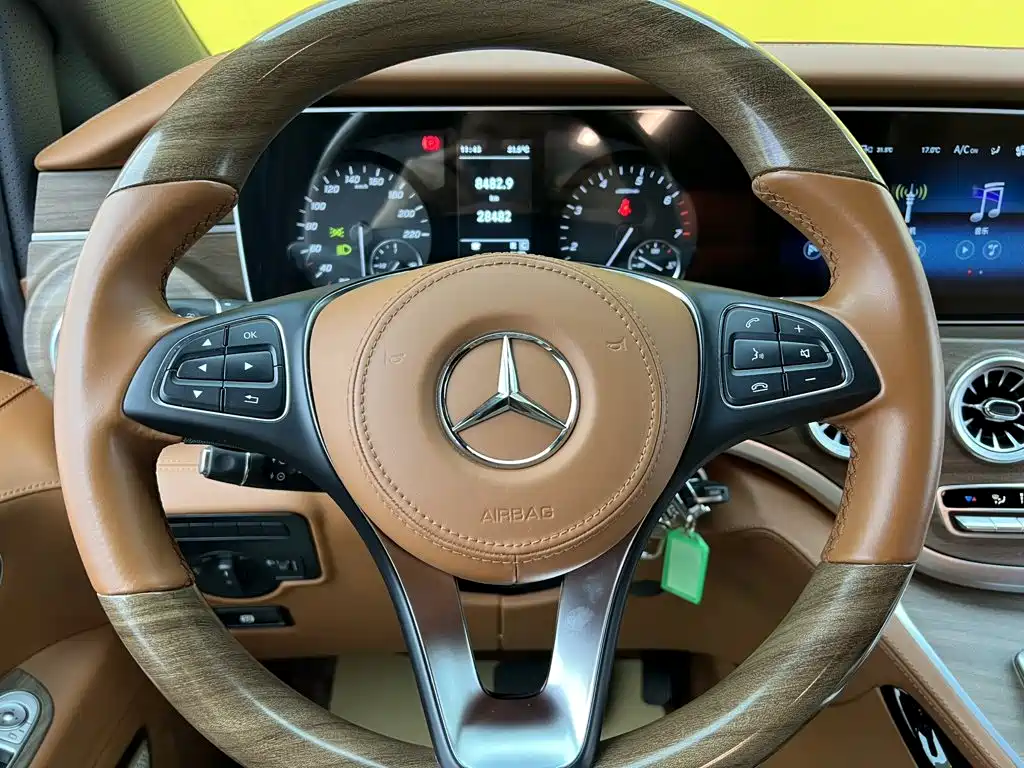 Mercedes-Benz Vito — миниатюра 15