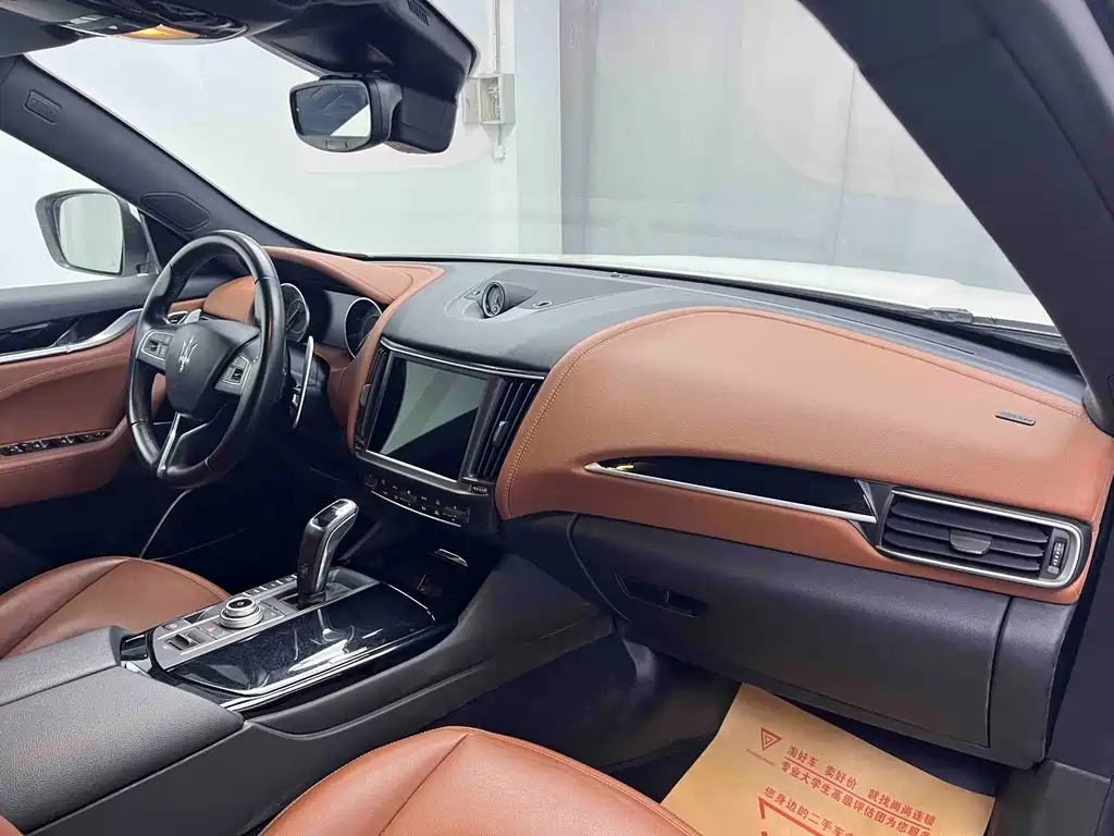 Maserati Levante 2022 2.0T GT