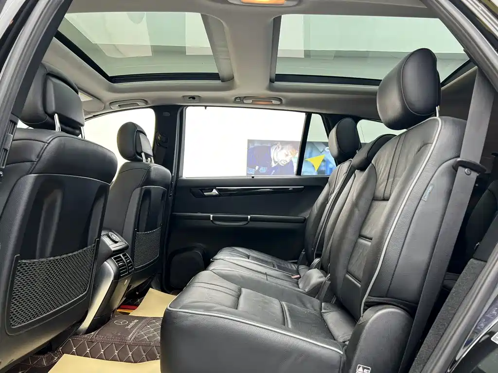 Mercedes-Benz R-Class — миниатюра 21