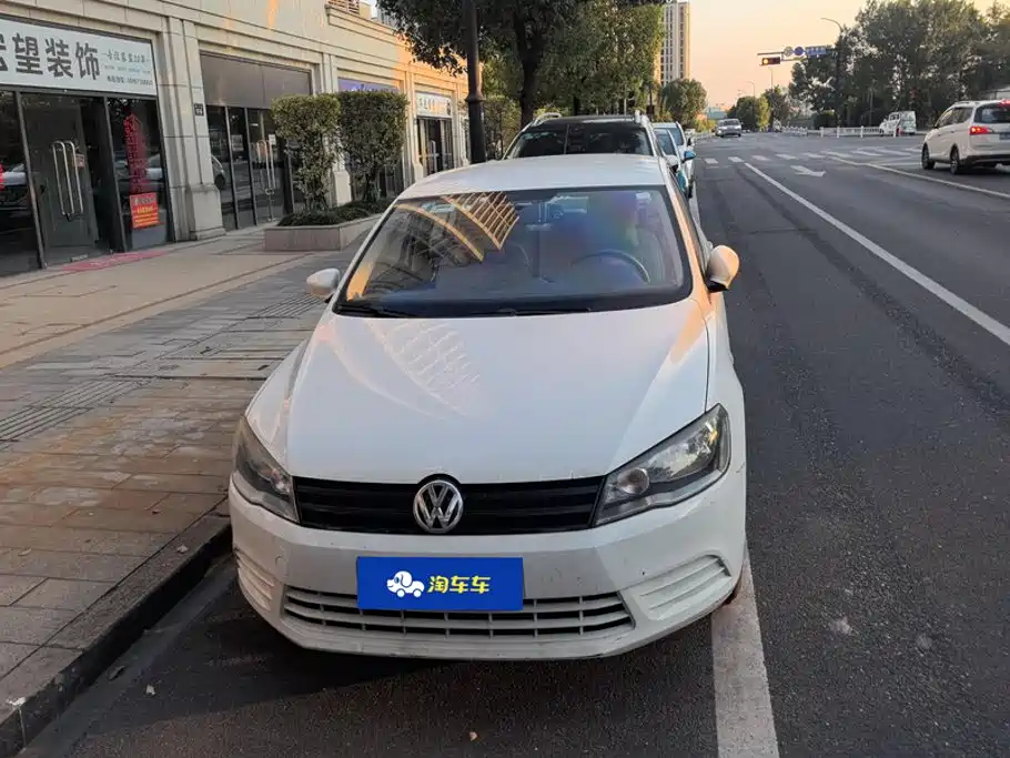 Volkswagen Jetta — миниатюра 2