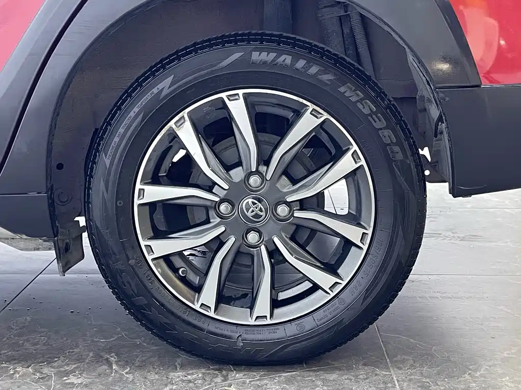 TOYOTA YARIS L ZHIXUAN