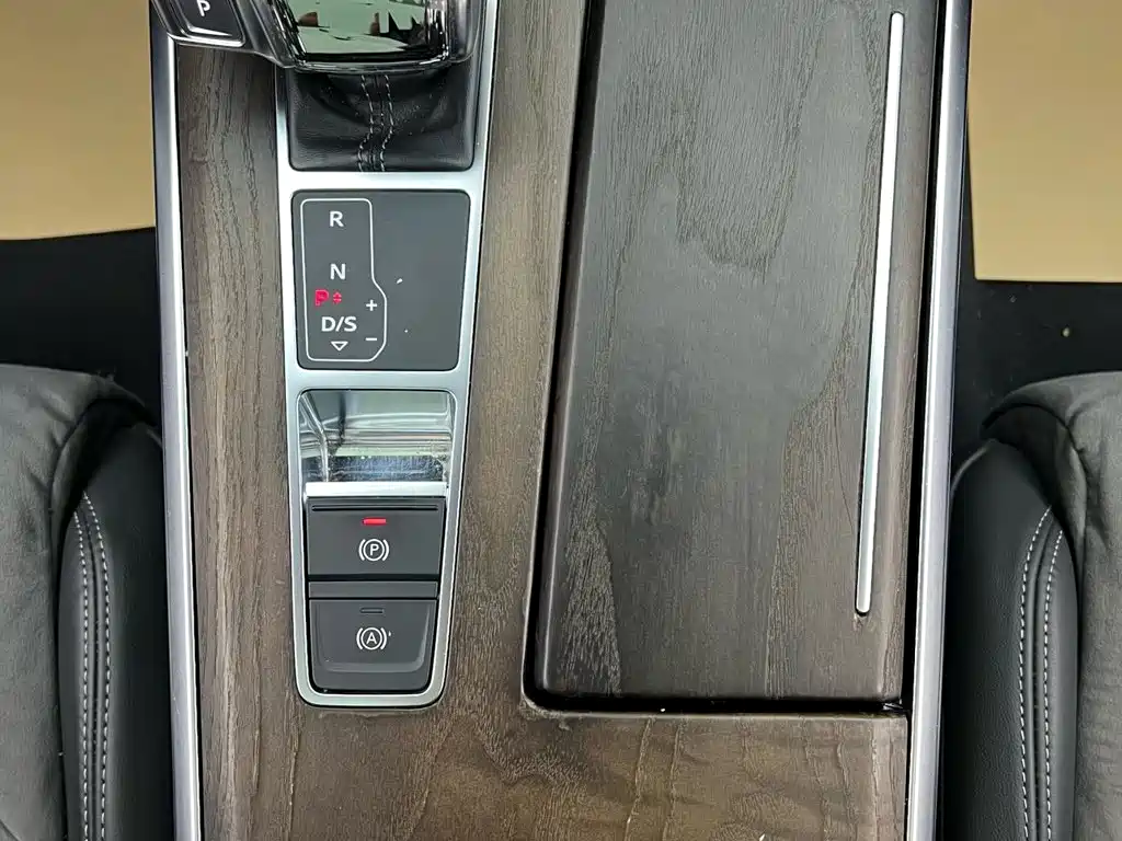Audi A6L — миниатюра 21