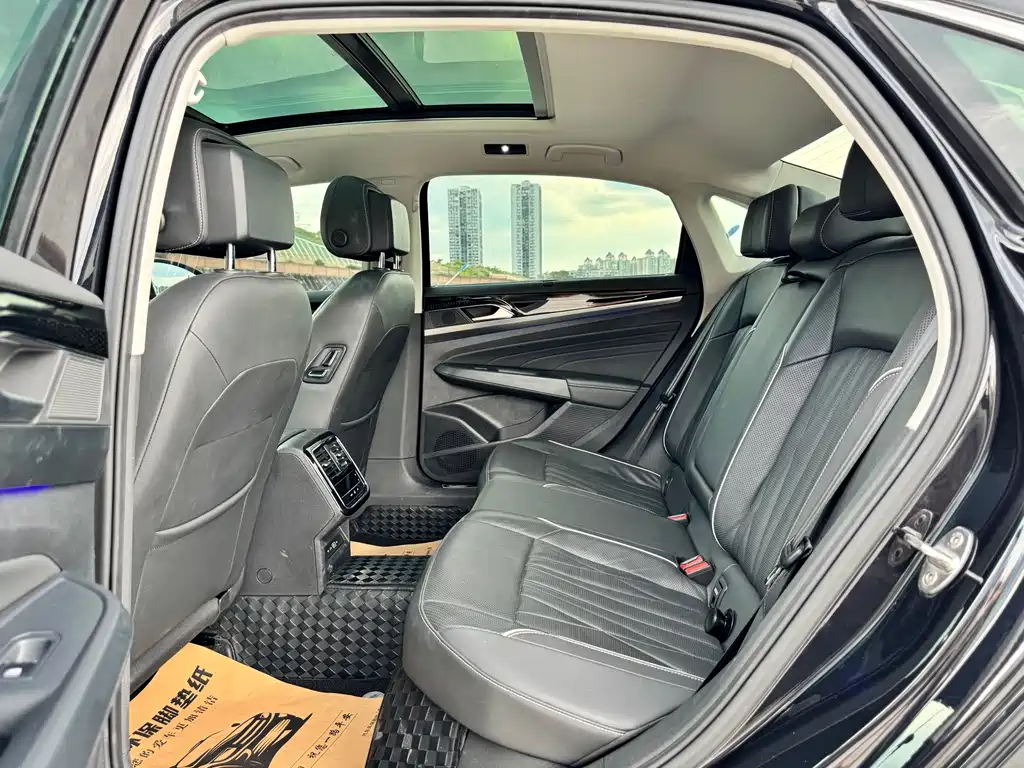 Volkswagen Passat — миниатюра 13