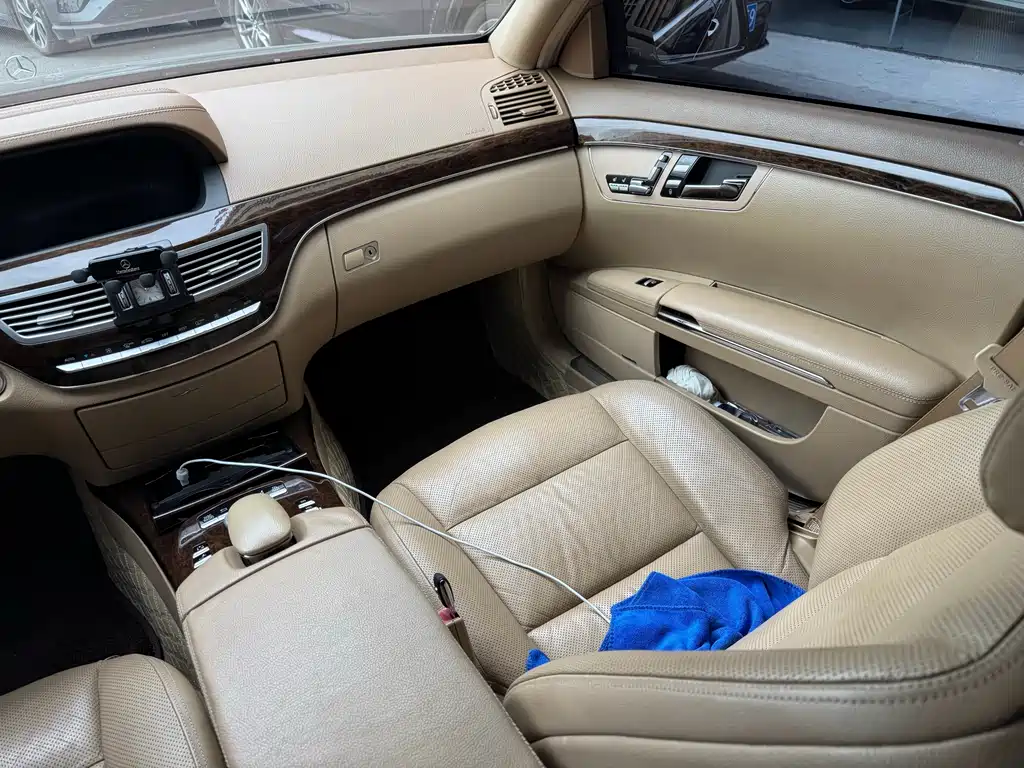 Mercedes-Benz S-Class S 2010 S 300 L Luxury