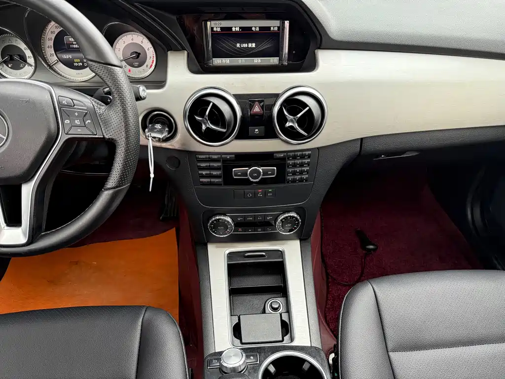 Mercedes-Benz GLK-Class — миниатюра 13