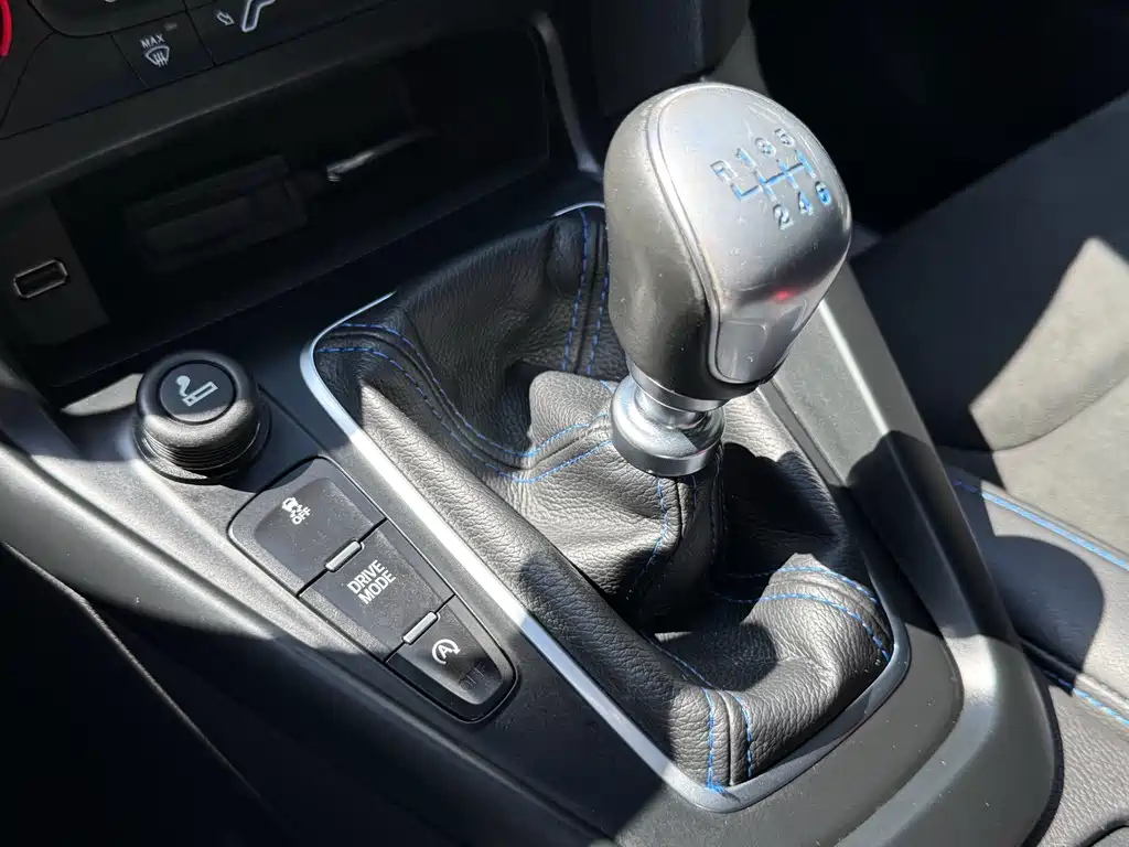 Ford Focus (Import) — миниатюра 11