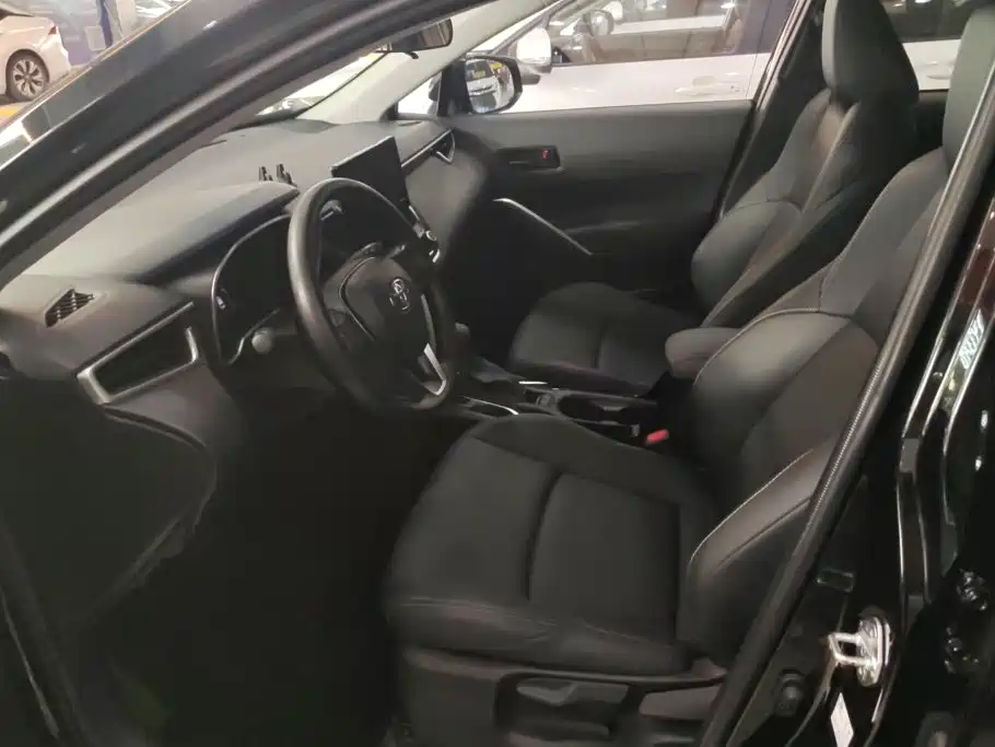 Toyota Frontlander — миниатюра 9