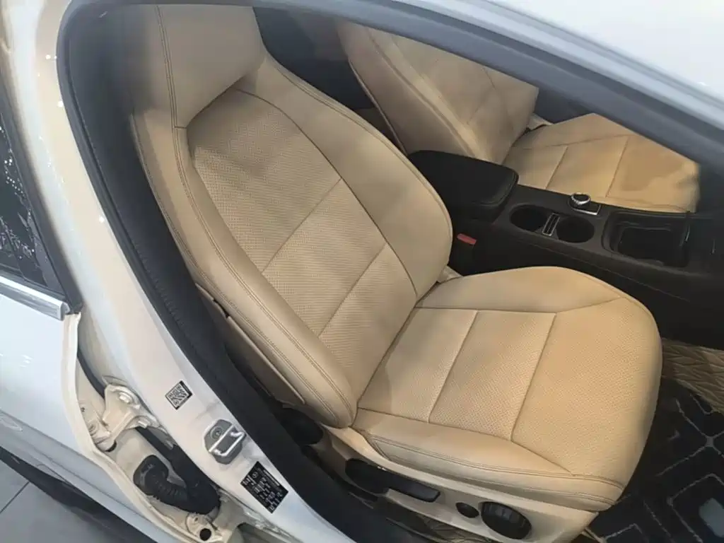 Mercedes-Benz GLA — миниатюра 25