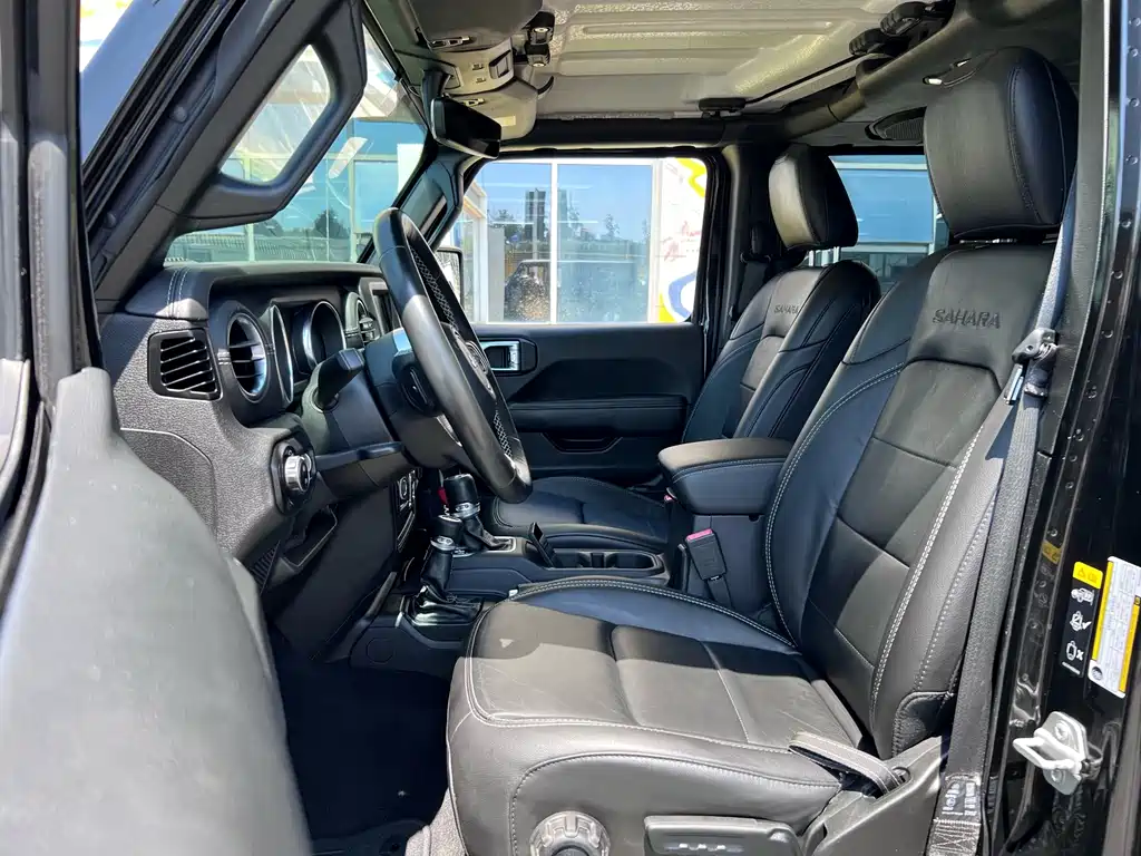 Jeep Wrangler — миниатюра 9