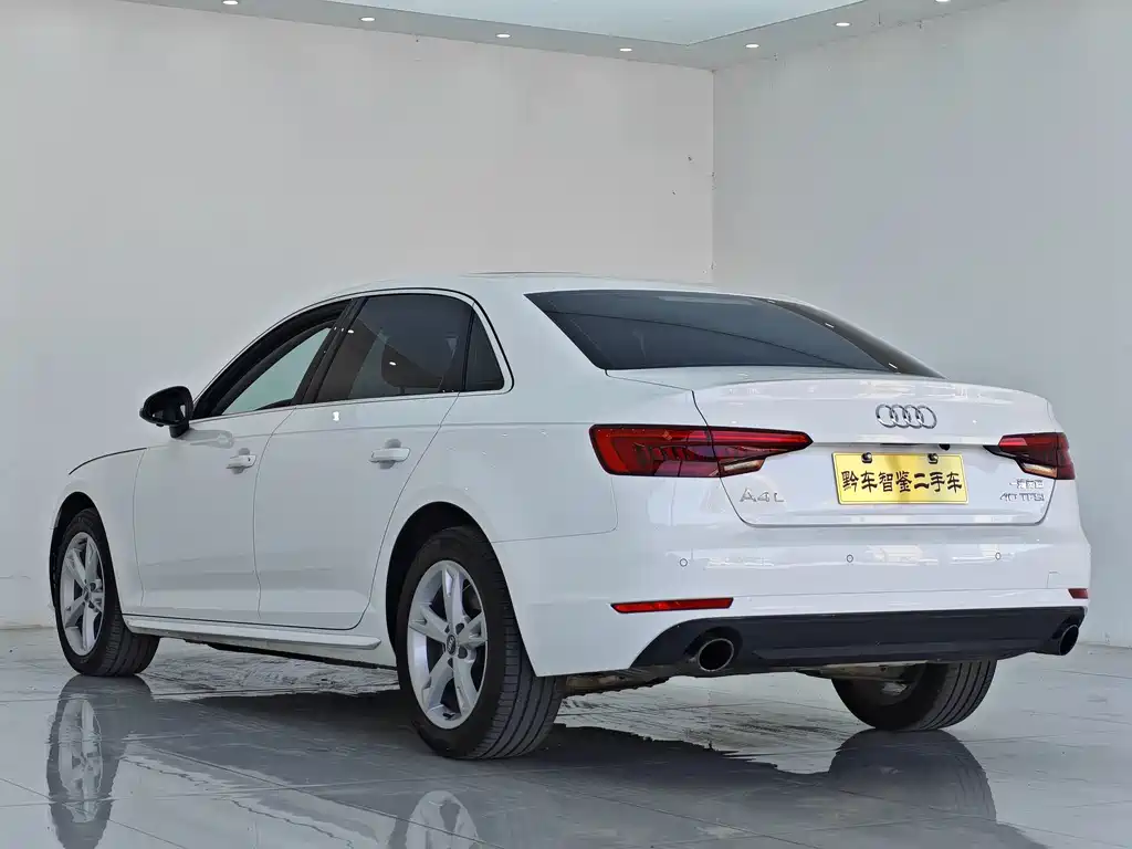 Audi A4L — миниатюра 7
