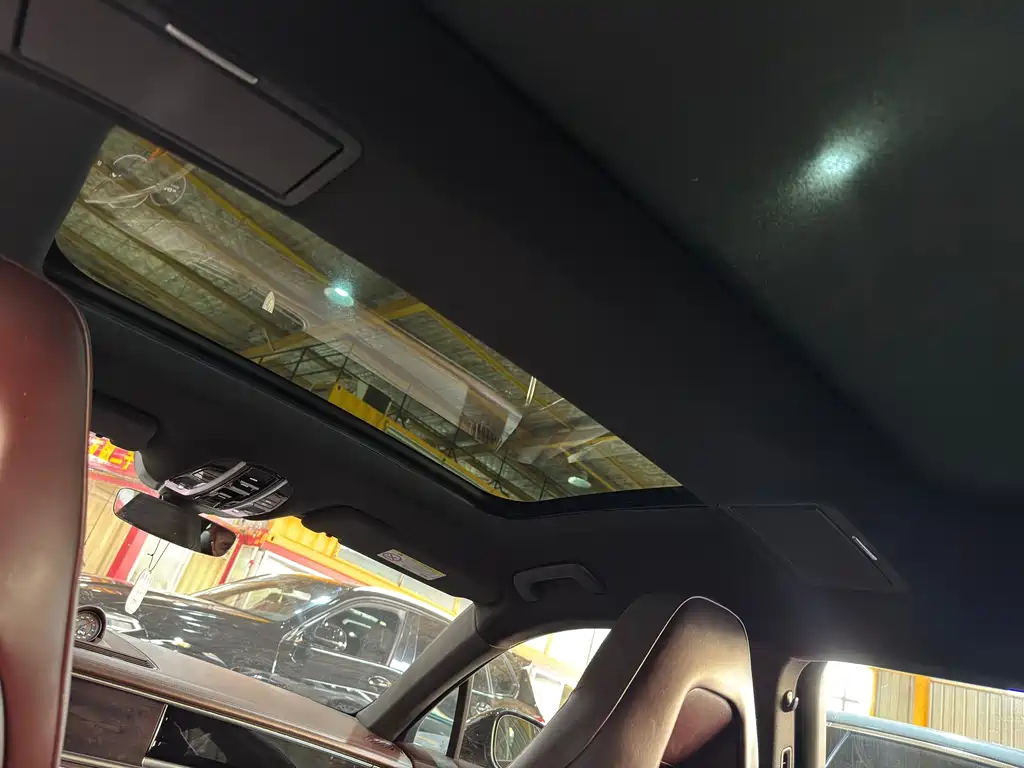 Porsche Panamera — миниатюра 6
