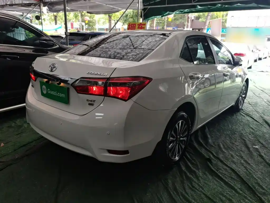 Toyota Corolla — миниатюра 7
