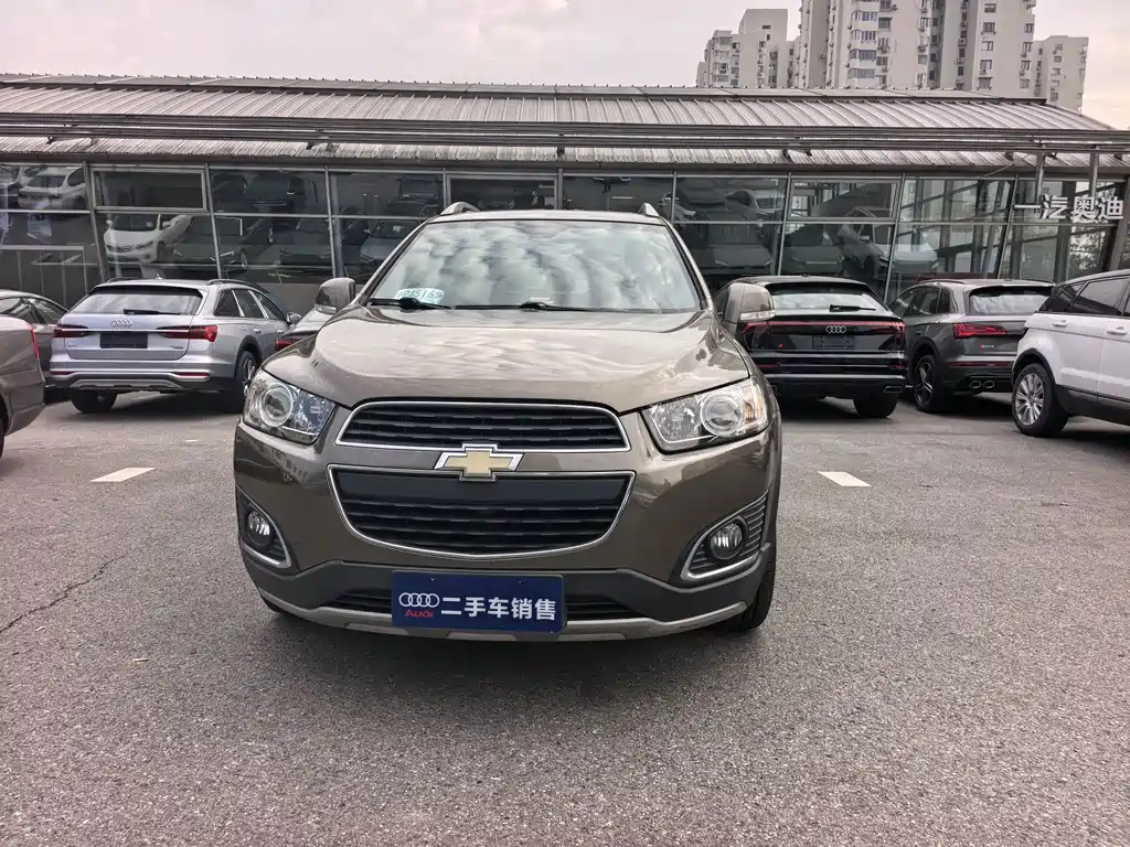 Chevrolet Captiva — миниатюра 2