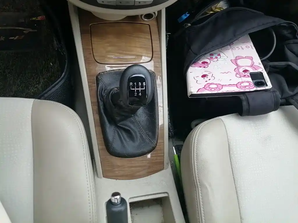 Buick Excelle — миниатюра 14