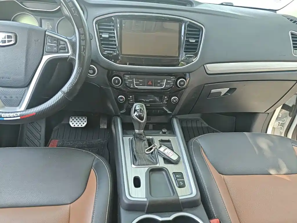 Geely Vision X6 — миниатюра 14