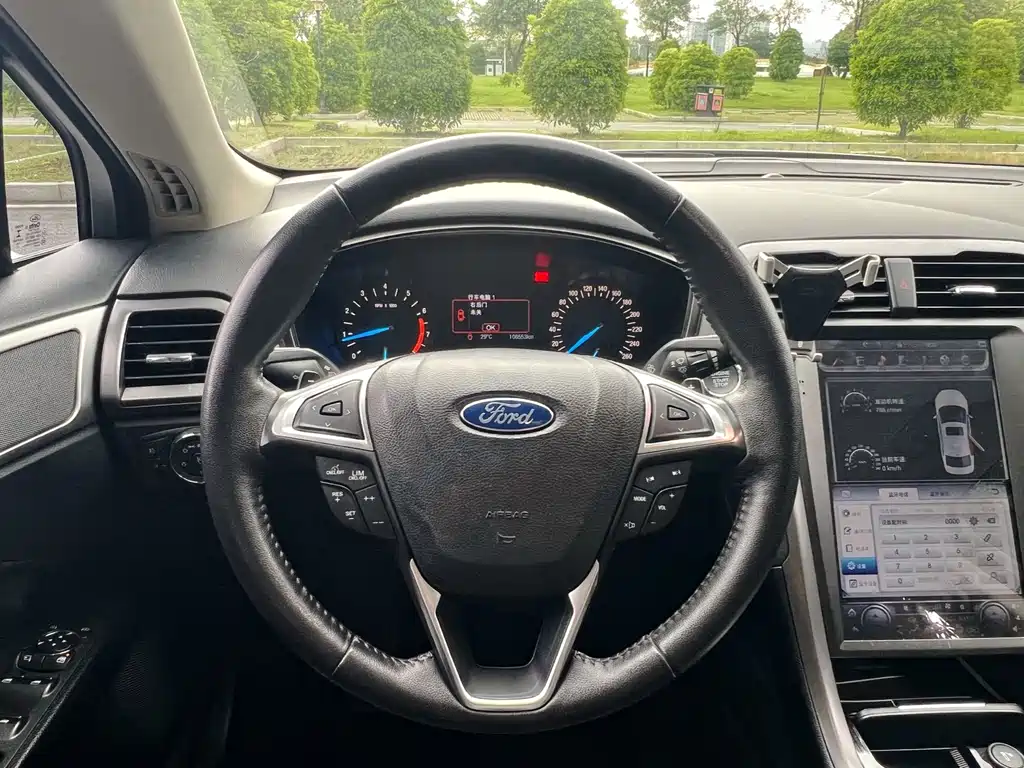 Ford Mondeo — миниатюра 5