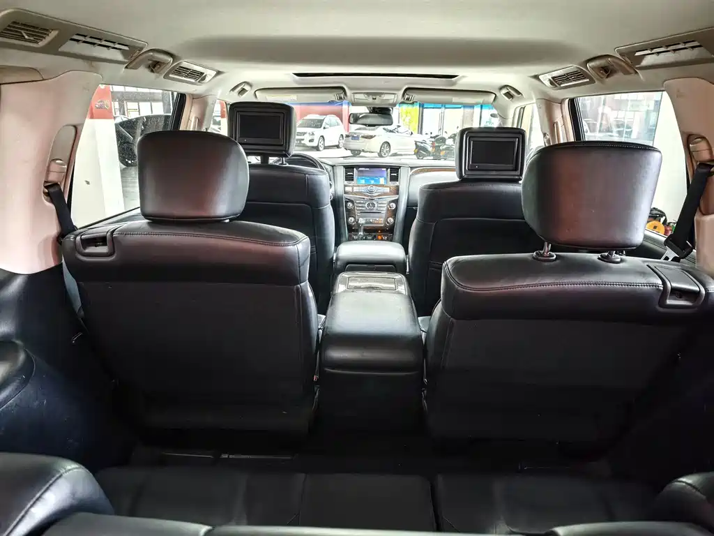 Infiniti QX80 — миниатюра 11