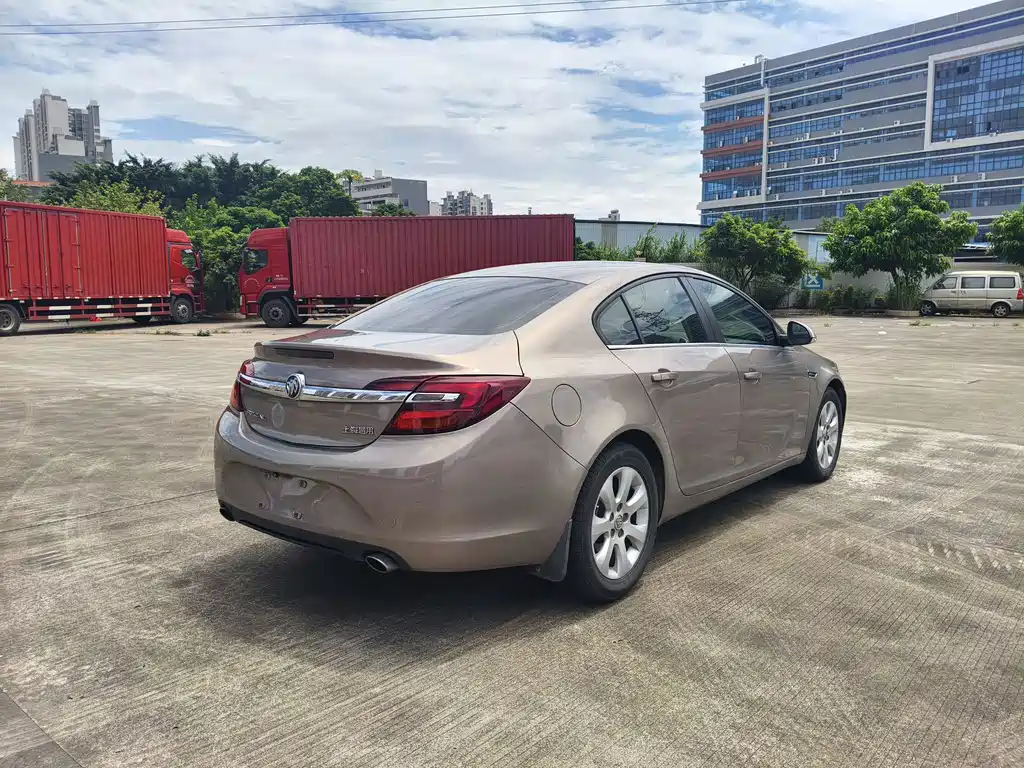 Buick Regal — миниатюра 6