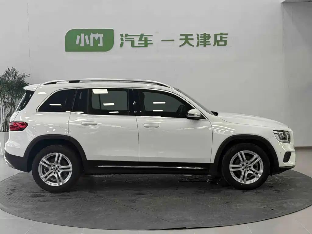 Mercedes-Benz GLB — миниатюра 3
