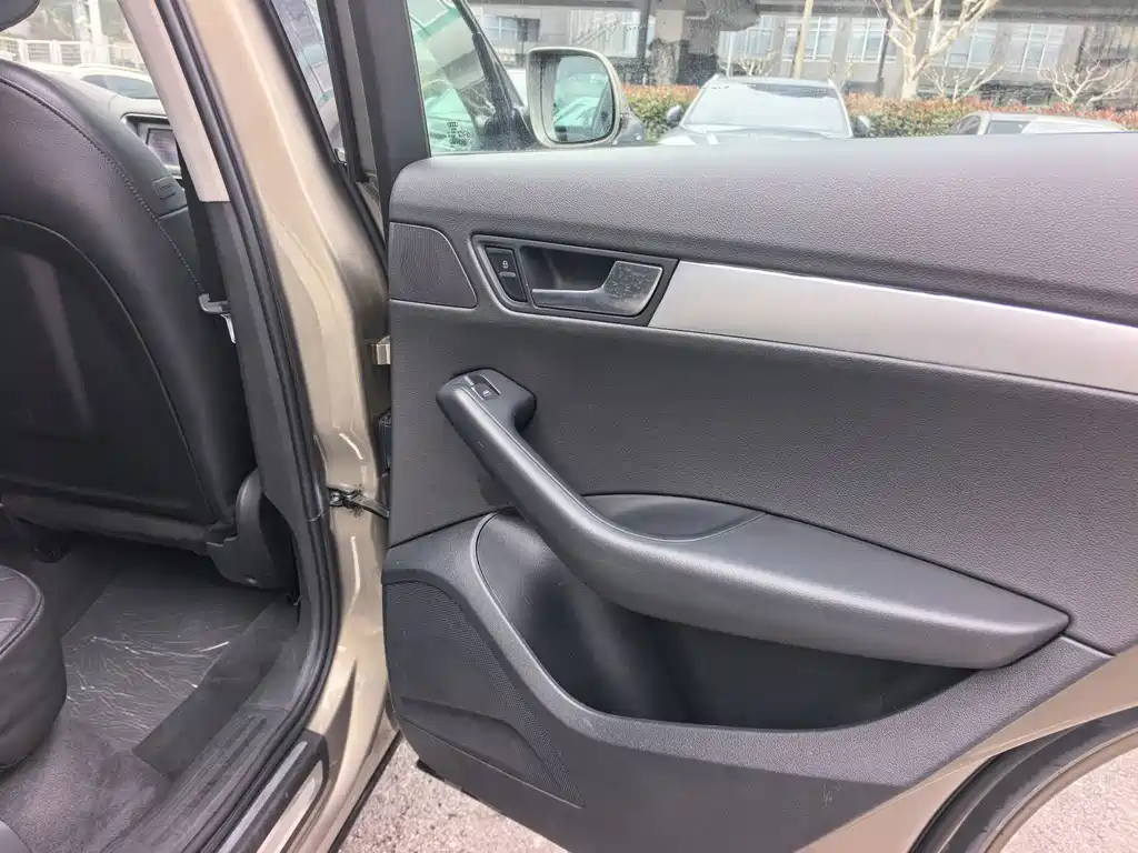 Audi Q5 — миниатюра 17