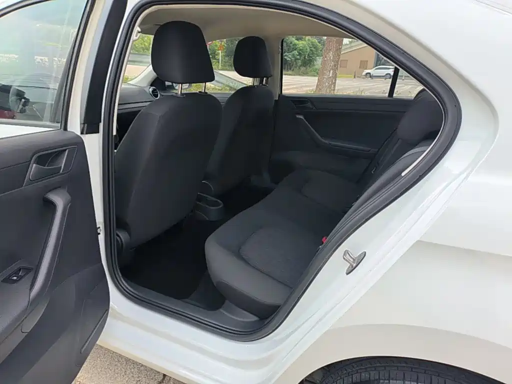 Jetta VA3 — миниатюра 17